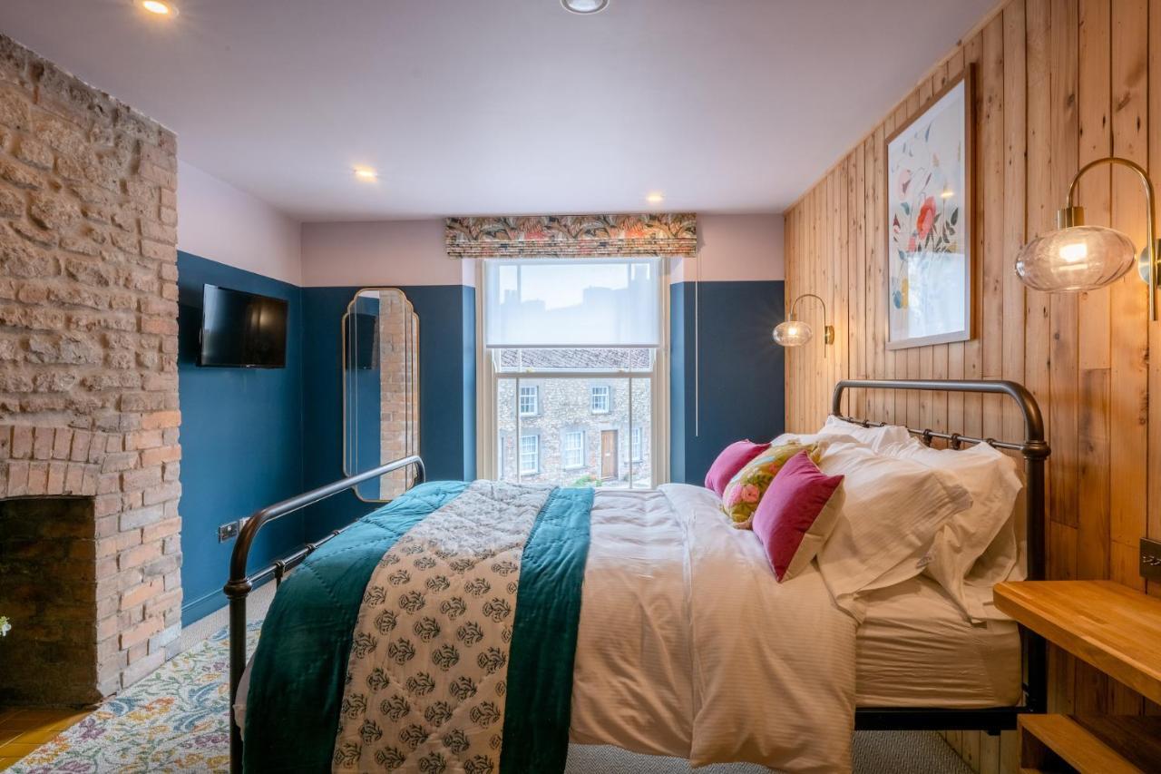 The Sheep And Penguin Hotel Wells Ngoại thất bức ảnh