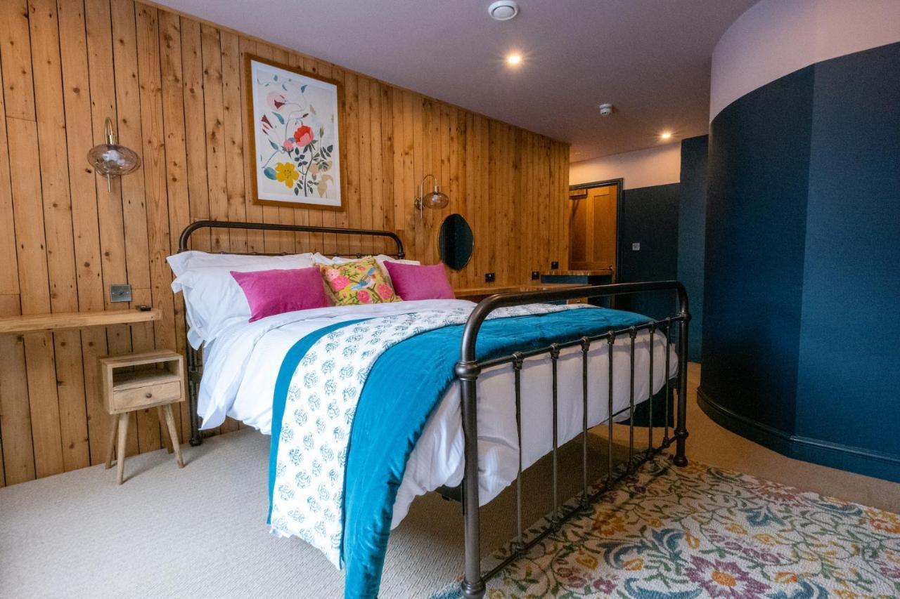 The Sheep And Penguin Hotel Wells Ngoại thất bức ảnh