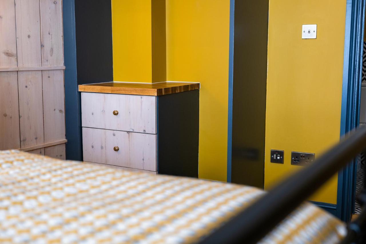 The Sheep And Penguin Hotel Wells Ngoại thất bức ảnh