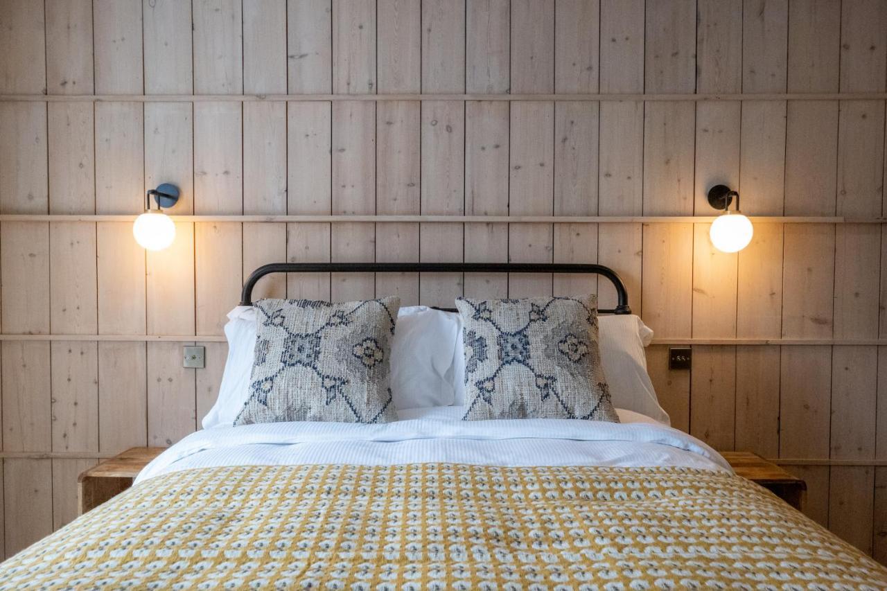 The Sheep And Penguin Hotel Wells Ngoại thất bức ảnh
