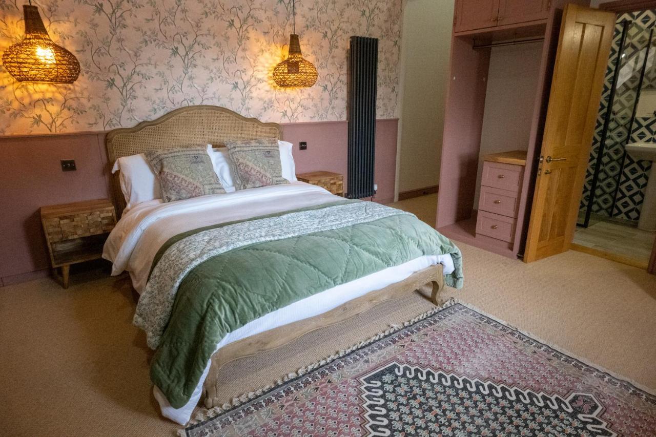 The Sheep And Penguin Hotel Wells Ngoại thất bức ảnh