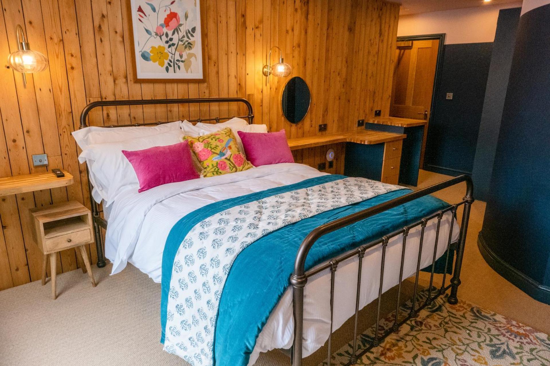 The Sheep And Penguin Hotel Wells Ngoại thất bức ảnh